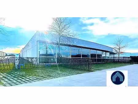 bâtiment commercial à louer à maldegem pour € 4.593