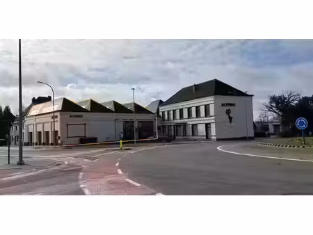 bâtiment commercial à louer à renaix pour € 4.500