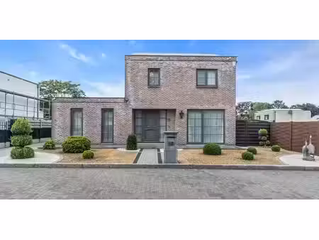 maison à vendre à rotem pour € 474.000 avec 3 chambres à coucher