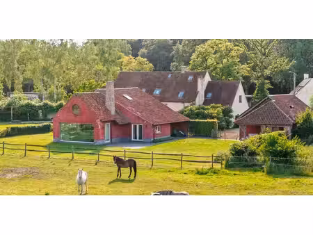 ferme à vendre à beernem pour € 1.250.000 avec 8 chambres à coucher