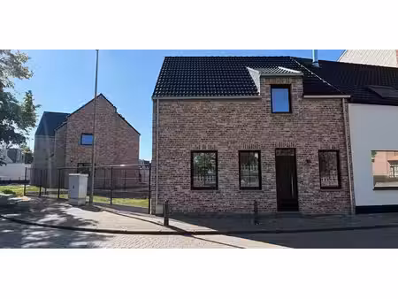 maison à louer à varsenare pour € 1.200