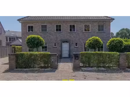 maison à vendre à opoeteren pour € 625.000 avec 7 chambres à coucher