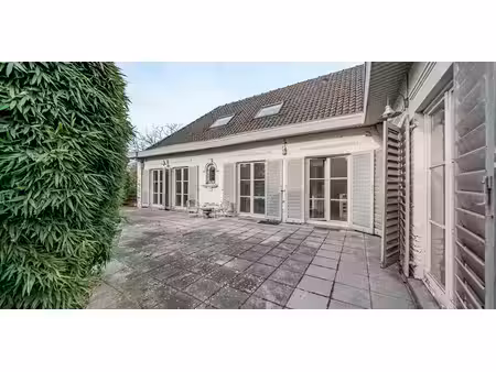 sous option - villa à vendre à waterloo avec 4 chambres à coucher