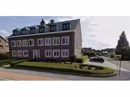 appartement à louer à munsterbilzen pour € 875 avec 3 chambres à coucher