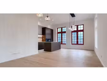 appartement à louer à sint-pieters pour € 1.450 avec 3 chambres à coucher