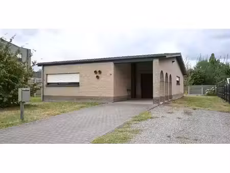 bungalow à louer à maldegem pour € 900 avec 2 chambres à coucher
