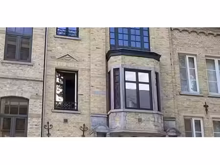 duplex à louer à ieper pour € 825 avec 1 chambre à coucher