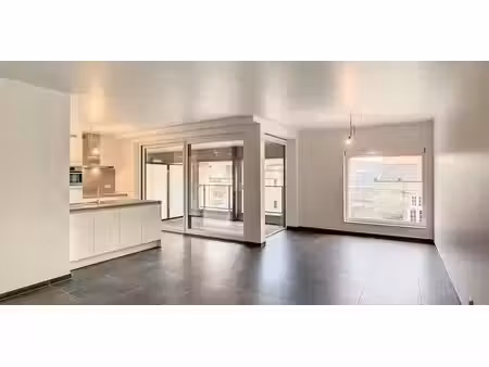appartement à louer à ieper pour € 775 avec 2 chambres à coucher