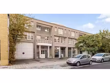 immeuble d'appartements à vendre à merksem pour € 2.600.000 avec 16 chambres à coucher