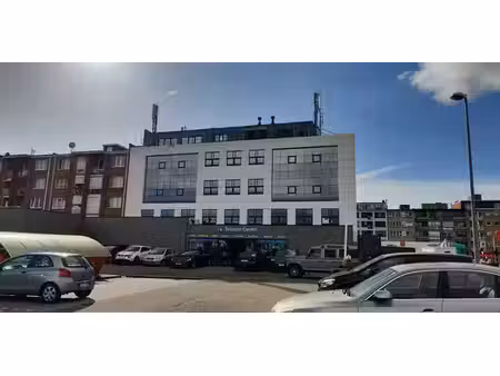 bâtiment d’entreprise à louer à deurne pour € 4.156