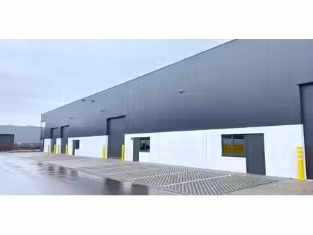 bâtiment d’entreprise à louer à heist-op-den-berg pour € 1.500