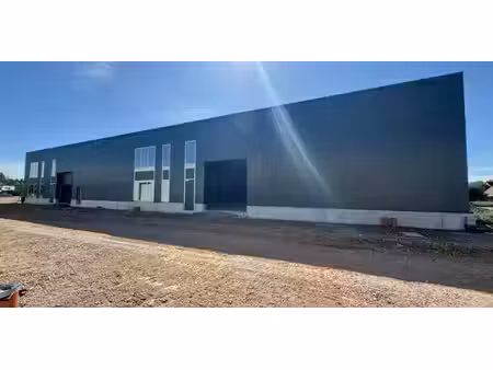 bâtiment d’entreprise à louer à heist-op-den-berg pour € 5.048