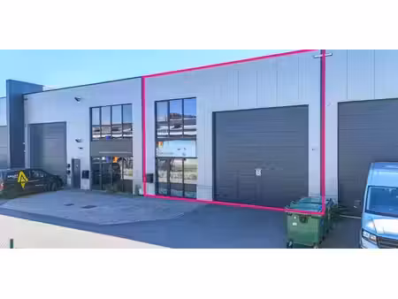 bâtiment d’entreprise à vendre à heusden pour € 490.000
