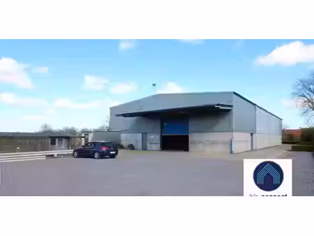 bâtiment d’entreprise à louer à maldegem pour € 800