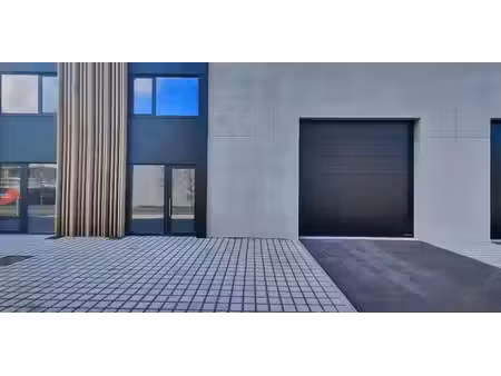 bâtiment d’entreprise à louer à oudenburg pour € 1.370