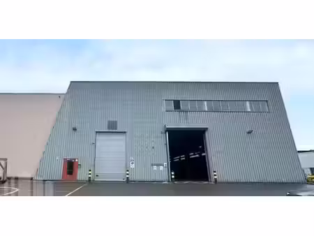 bâtiment d’entreprise à louer à zaventem pour € 7.855