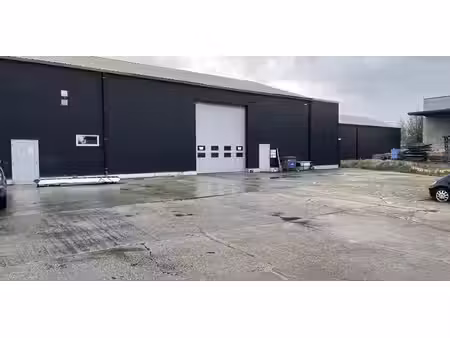 bâtiment d’entreprise à louer à machelen pour € 1.500