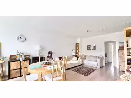 sous option - appartement à louer à wezembeek-oppem avec 2 chambres à coucher