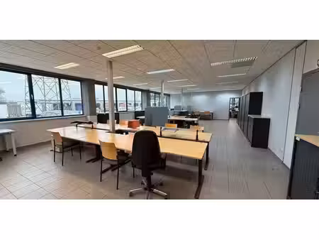 bureau à louer à heist-op-den-berg pour € 1.500