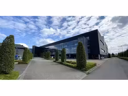 bureau à louer à kortrijk pour € 1.328