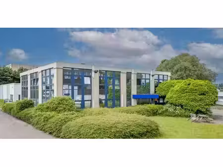 bureau à louer à sint-stevens-woluwe pour € 8.500