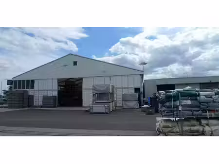 entrepôt à vendre à bree pour € 4.450.000