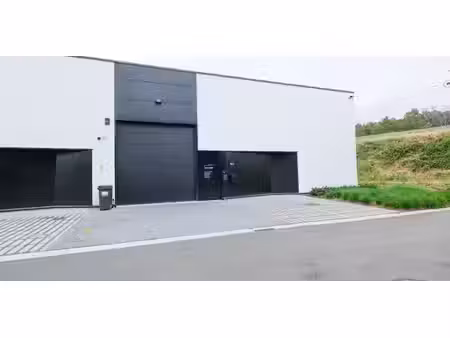 entrepôt à louer à hasselt pour € 1.495