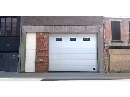 entrepôt à louer à herentals pour € 800