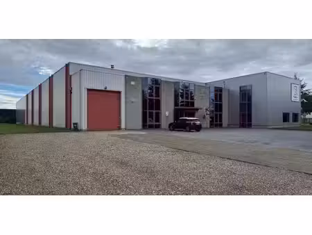 entrepôt à vendre à lanaken pour € 2.400.000
