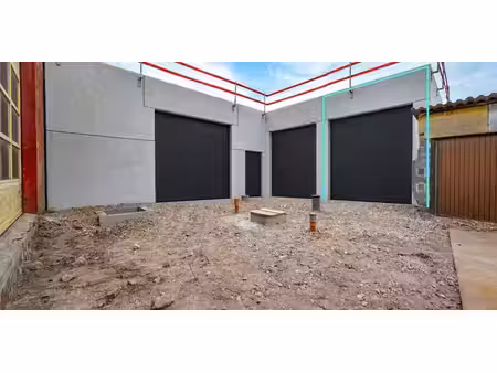 entrepôt à louer à sint-niklaas pour € 1.350