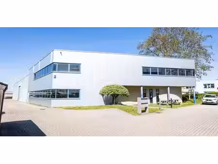 entrepôt à vendre à wavre pour € 1.680.000