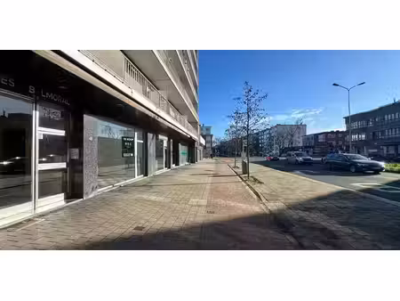 bien commercial à louer à borgerhout pour € 1.350