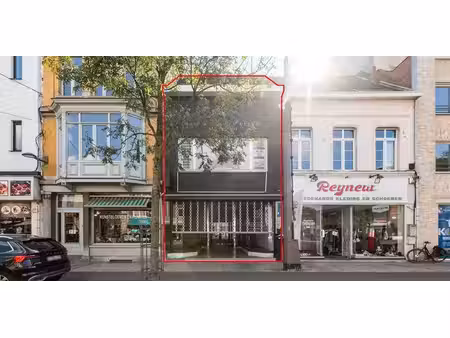bien commercial à vendre à merksem pour € 479.000 avec 2 chambres à coucher