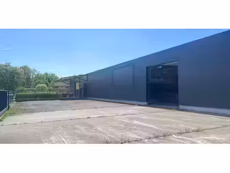 bâtiment d’entreprise à vendre à beerse pour € 2.560.000