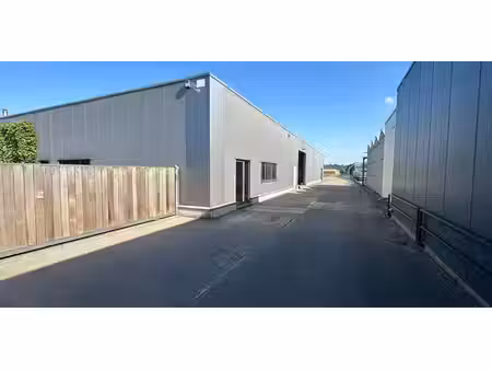 entrepôt à louer à boechout pour € 3.750