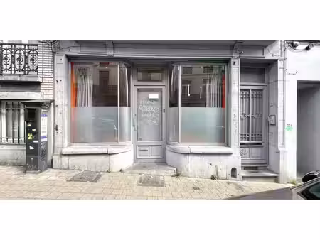 bien commercial à louer à ixelles pour € 1.500