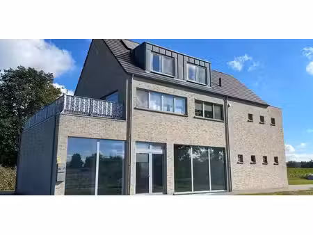 bien commercial à louer à essen pour € 1.300