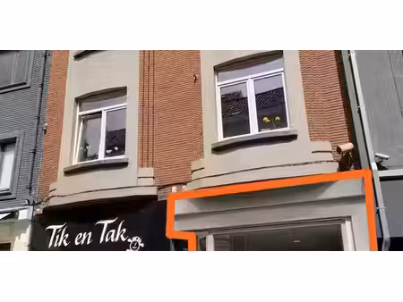 bien commercial à louer à halle pour € 1.500