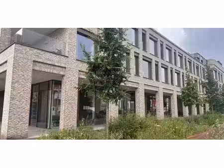 bien commercial à louer à hemiksem pour € 1.416