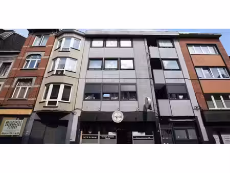 bâtiment commercial à vendre à liège pour € 480.000
