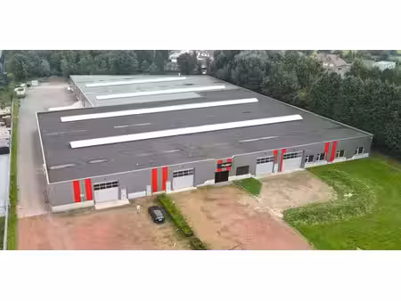 bâtiment commercial à louer à boorsem pour € 830