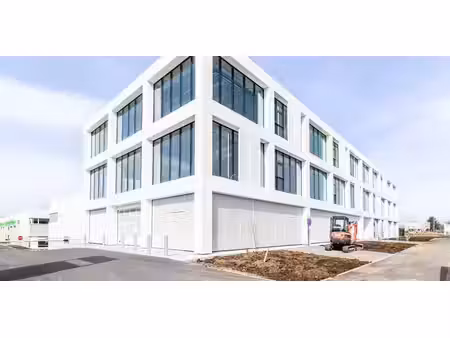 bureau à louer à nivelles pour € 4.550