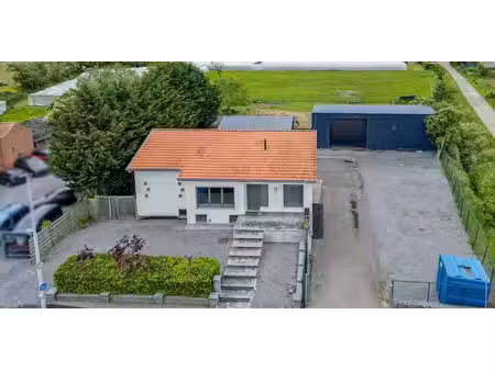 bâtiment commercial à vendre à brustem pour € 489.000 avec 5 chambres à coucher