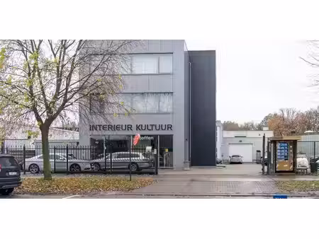 bâtiment commercial à vendre à wommelgem pour € 2.495.000 avec 4 chambres à coucher