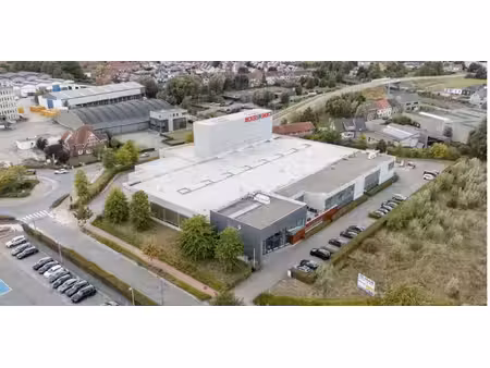 entrepôt à vendre à zwijndrecht pour € 6.000.000