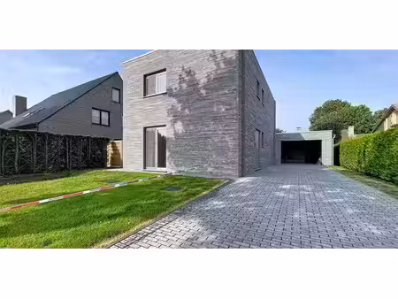 maison à louer à aalter pour € 1.500 avec 3 chambres à coucher