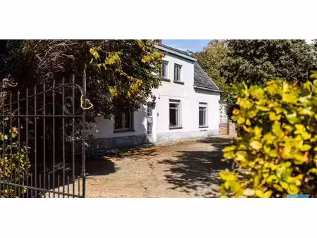 sous option - maison à vendre à overmere avec 4 chambres à coucher
