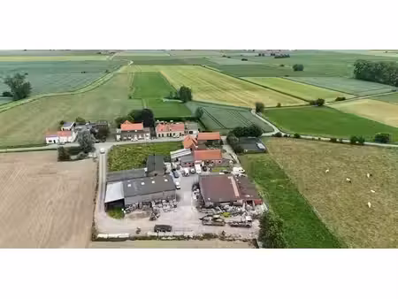 ferme à vendre à ploegsteert pour € 625.000 avec 2 chambres à coucher