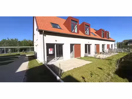 maison à louer à hasselt pour € 1.450 avec 4 chambres à coucher