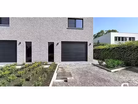 villa à louer à aalter pour € 1.200 avec 3 chambres à coucher
